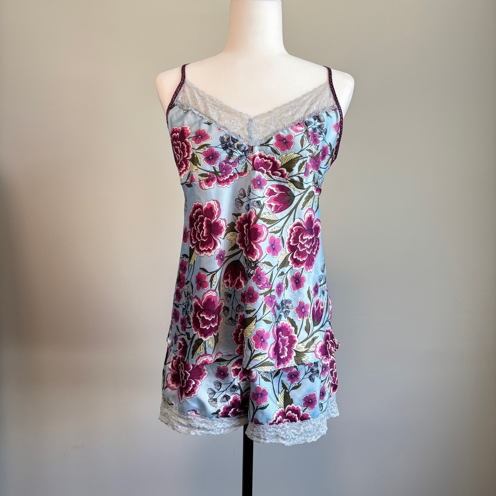 Jones New York Women's Medium Pajama Set Cami Shorts Lace Satin Loungewear Pink